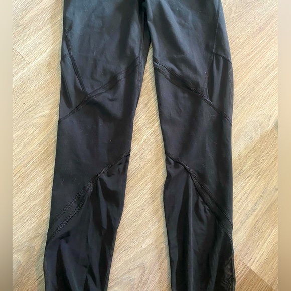 Victoria secret leggings - Picture 3 of 3